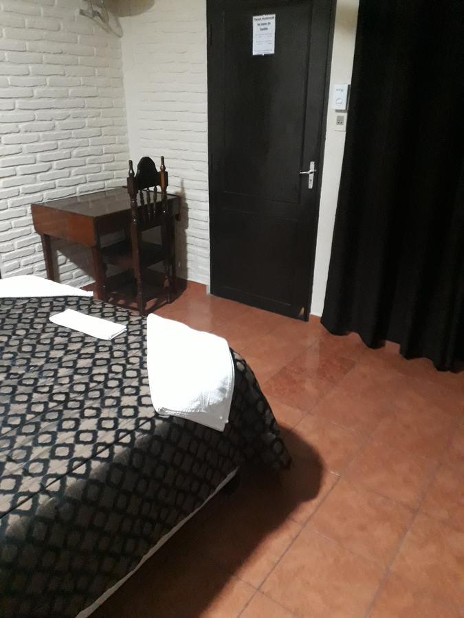 Residencia Leones De Castilla Asuncion Exteriör bild