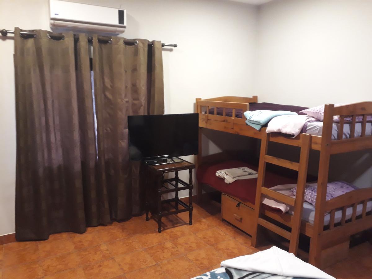 Residencia Leones De Castilla Asuncion Exteriör bild