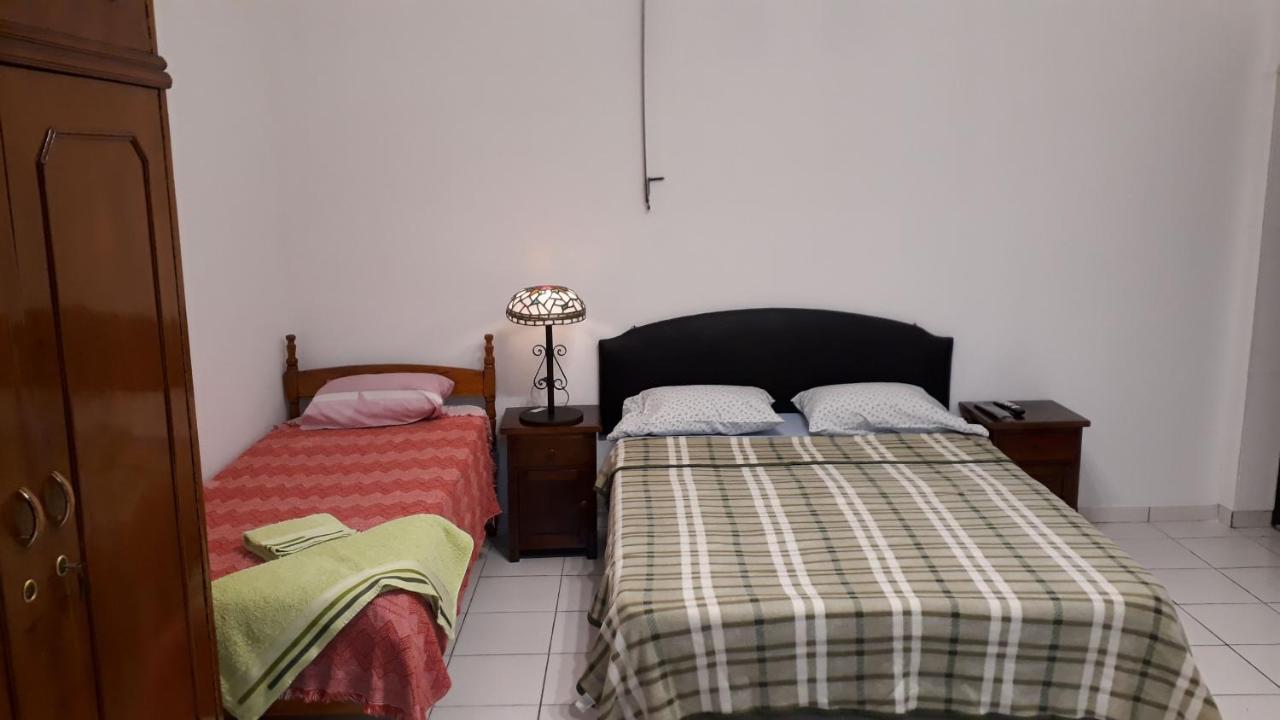 Residencia Leones De Castilla Asuncion Exteriör bild