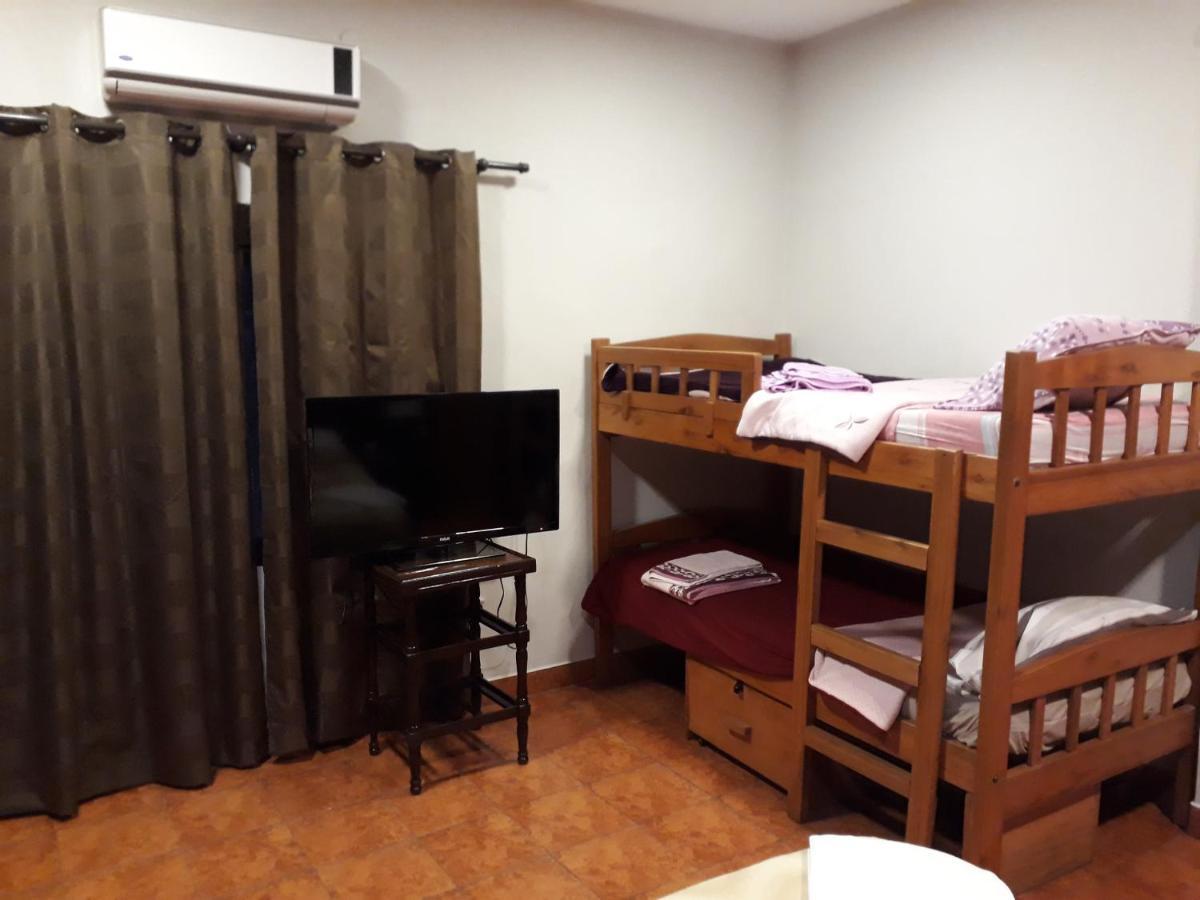 Residencia Leones De Castilla Asuncion Exteriör bild